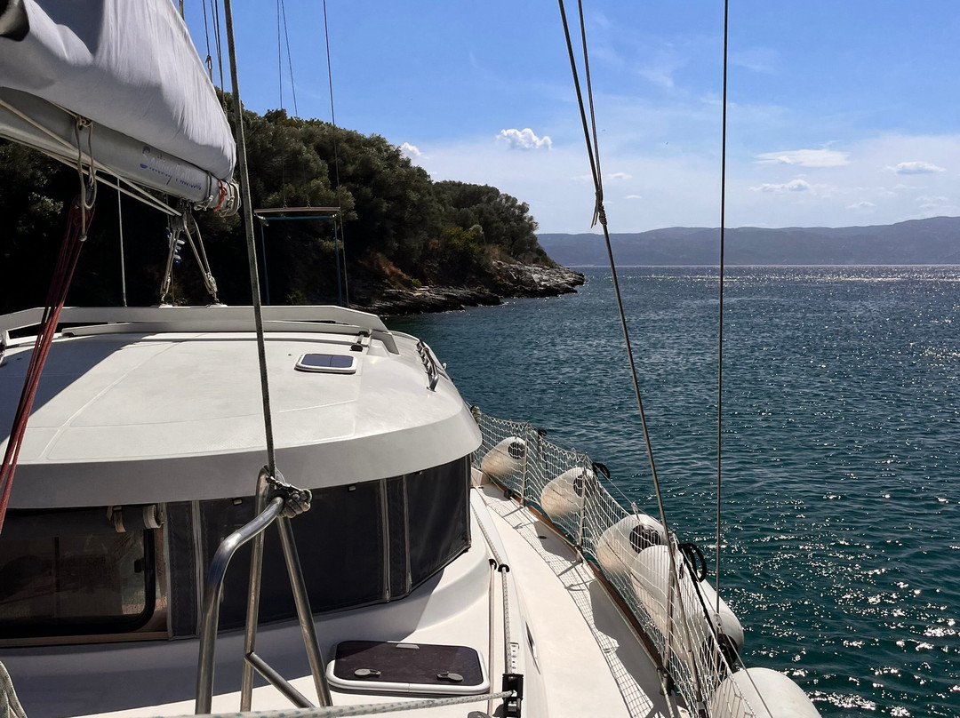 Evia Tours & Cruises-Khalkis必去景点