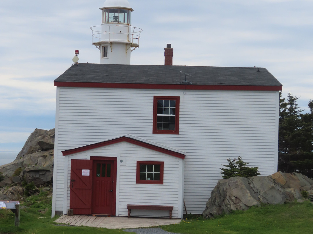 Lobster Cove Head Lighthouse-Rocky Harbour必去景点