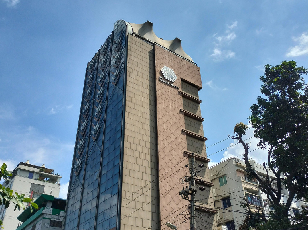达卡扎比尔酒店主图