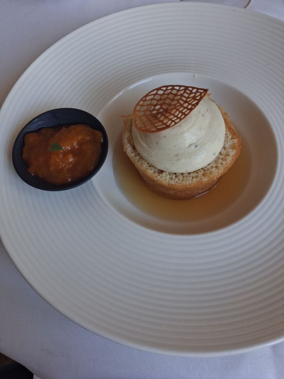 Château Hochberg Hotel & Restaurant by Lalique-旅行者