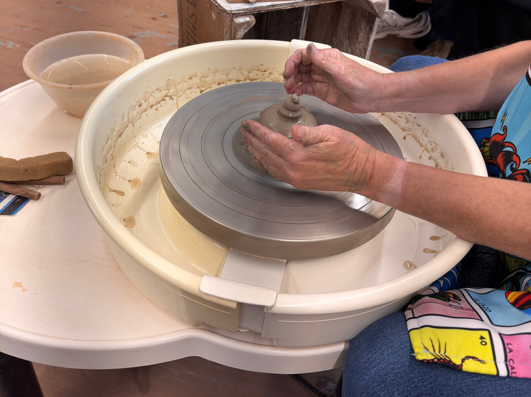 Eastnor Pottery & The Flying Potter-Ledbury必去景点