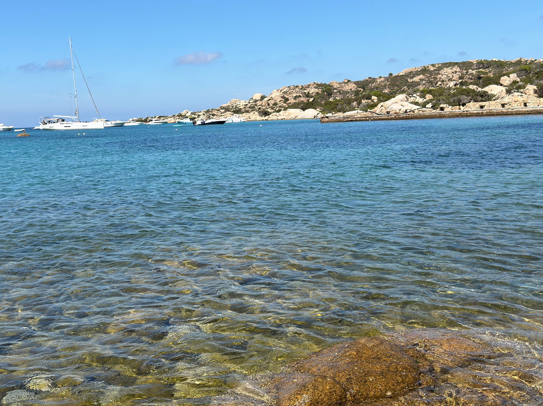 Cala Garibaldi-Caprera必去景点