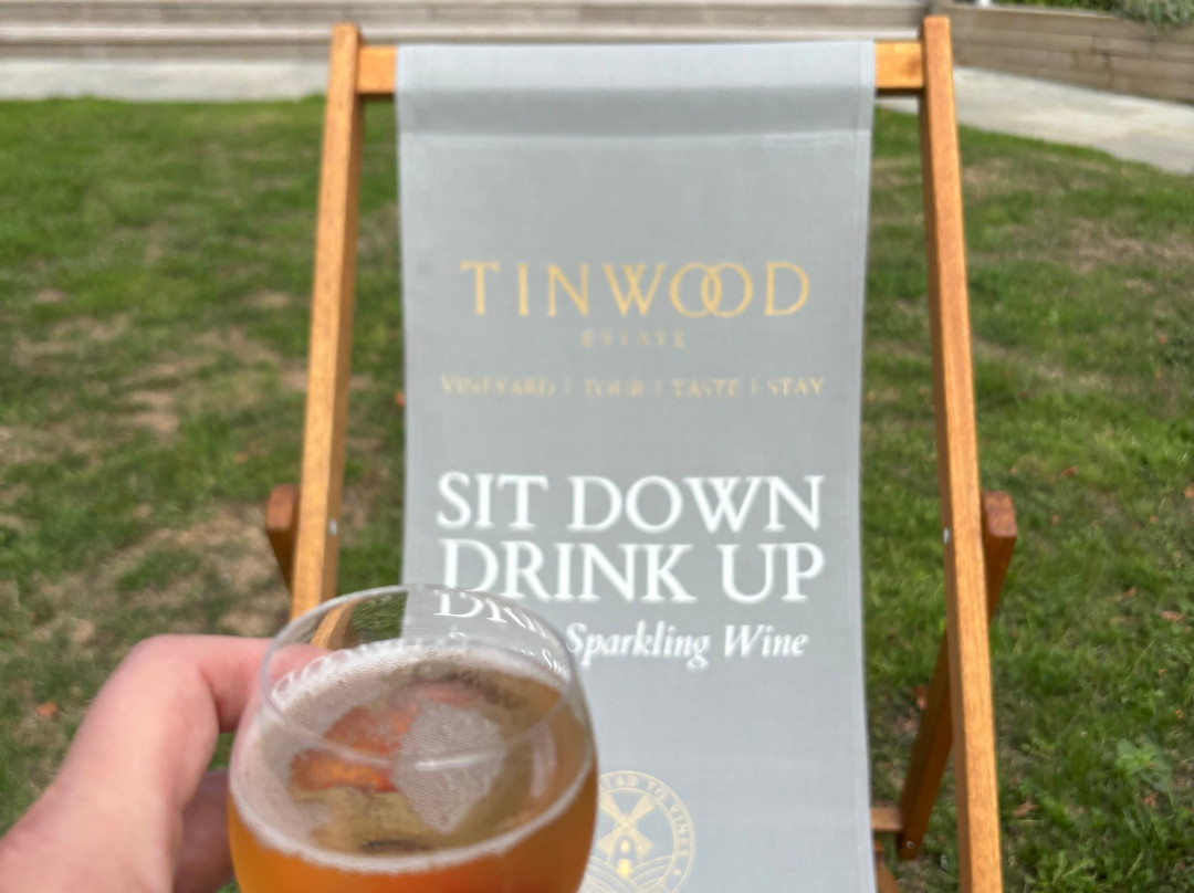 Tinwood Estate Vineyard-奇切斯特必去景点