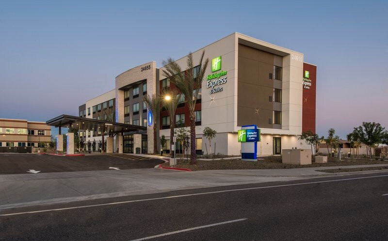 Anthem酒店住宿-Holiday Inn Express & Suites Phoenix North - Happy Valley By IHG