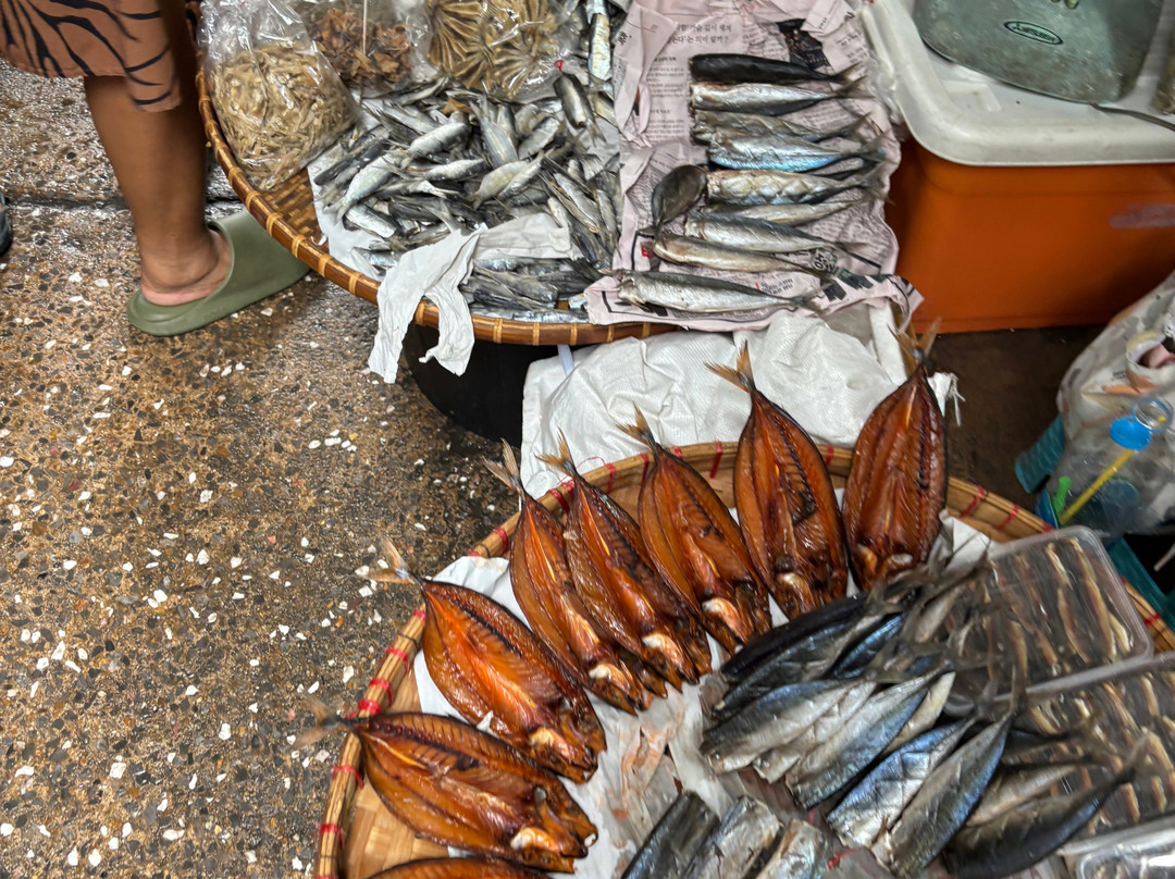 Chatchai Market-华欣必去景点