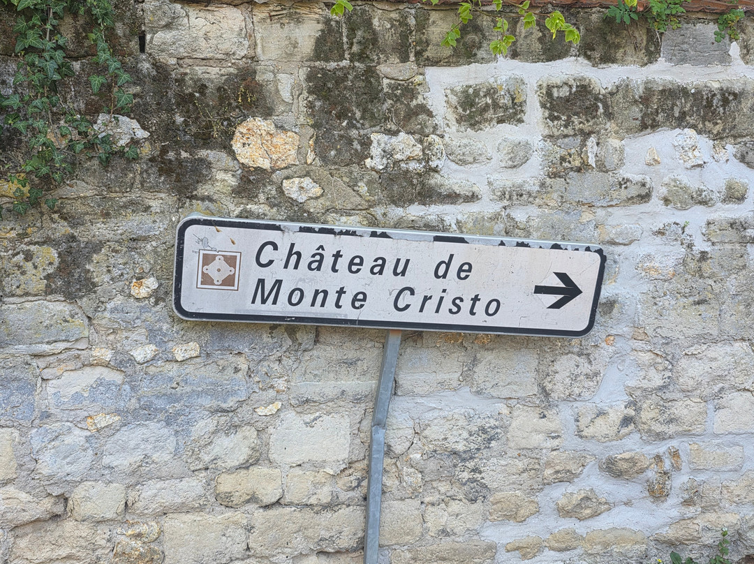 Château de Monte Cristo-勒蓬泰必去景点