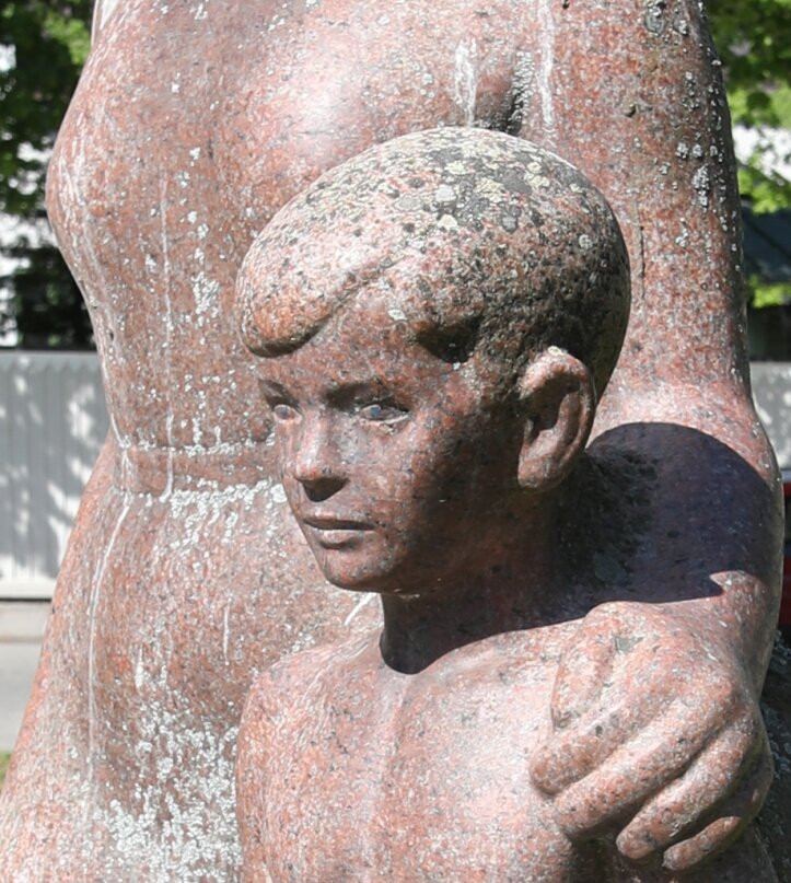 Statue Fiskarflickan (Statue de la Fille du pêcheur)-Hudiksvall必去景点
