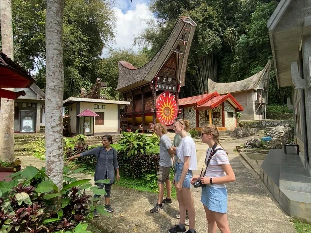 Toraja Tours with Diana-Makale必去景点
