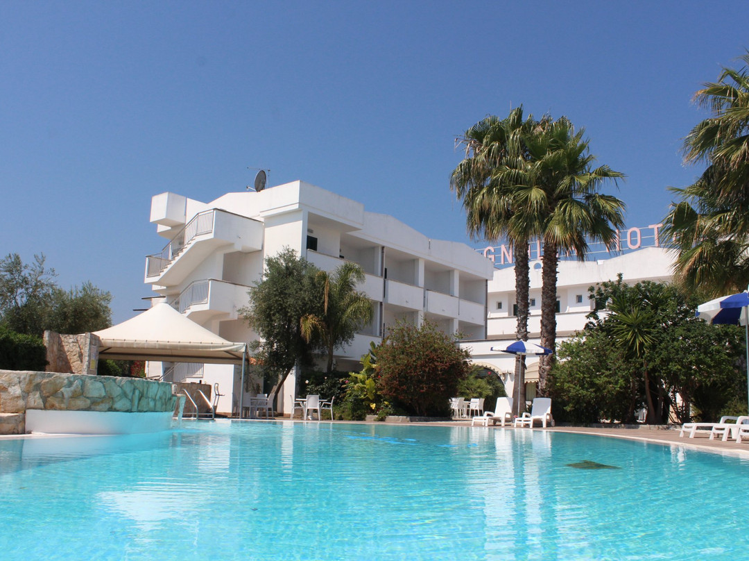 Macchia di Mauro-Pilone酒店住宿-马戈诺莉亚酒店