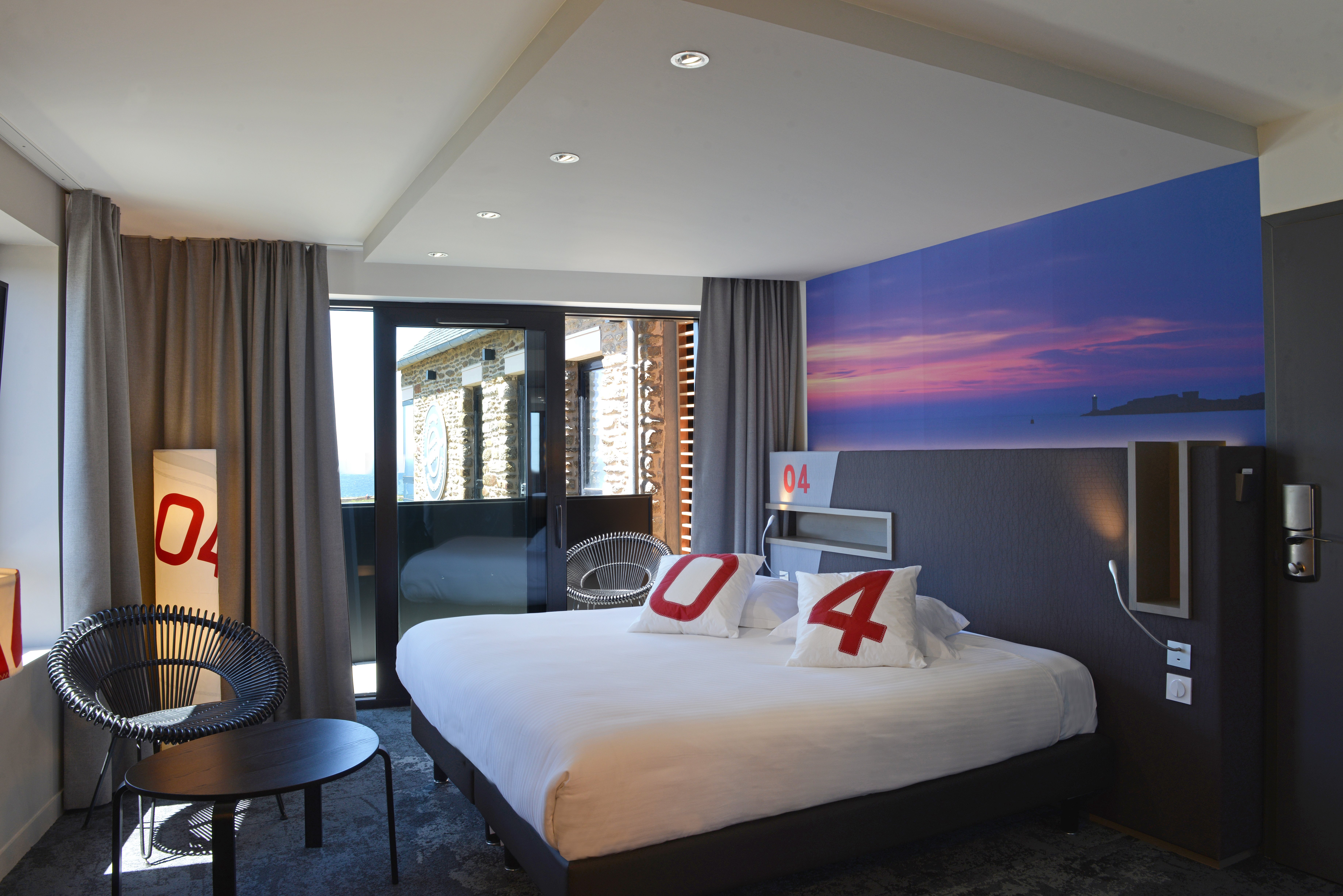 Hostellerie De La Pointe Saint-Mathieu-官方