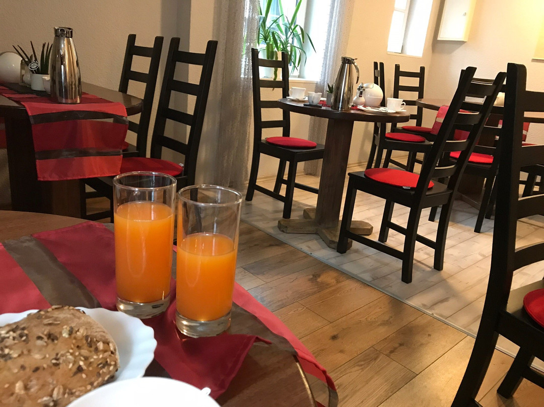 Walldorf酒店住宿-Hotel Wolke