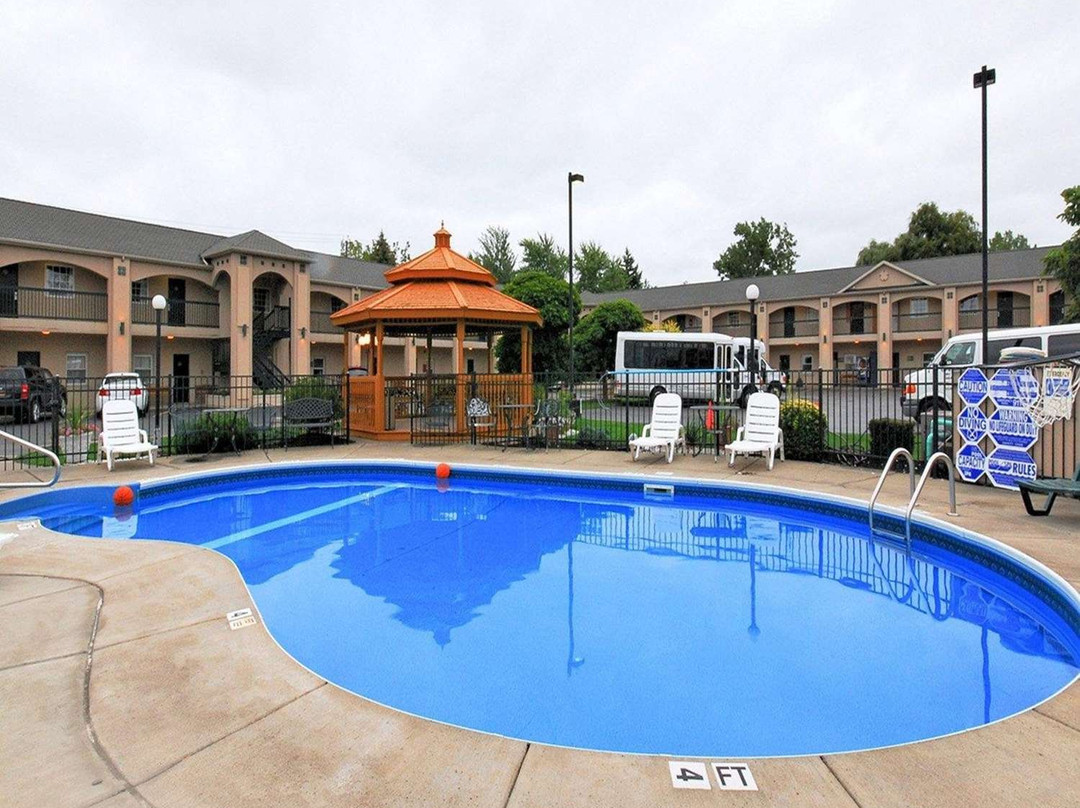 瀑布北伊克诺旅店