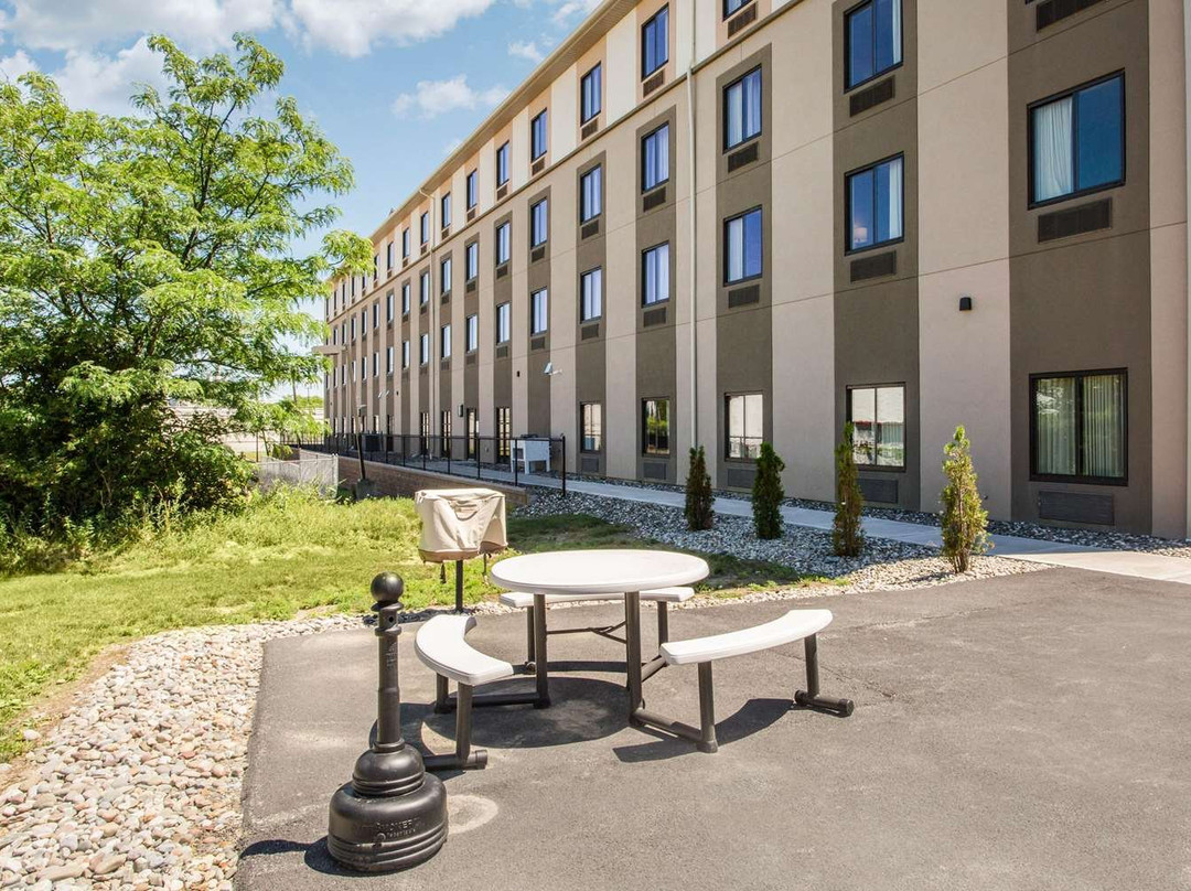 Sleep Inn & Suites Middletown - Goshen主图