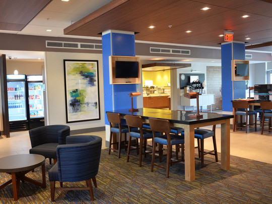Normandy酒店住宿-Holiday Inn Express & Suites Jacksonville W - I295 And I10 By IHG
