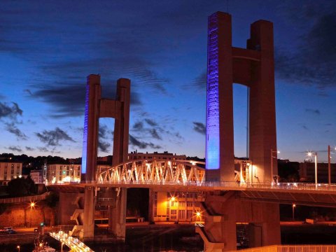 宜必思布雷斯特中心酒店-官方