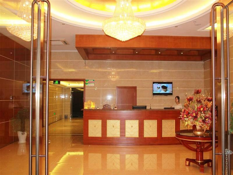 格林豪泰嘉兴中安商务酒店 主图