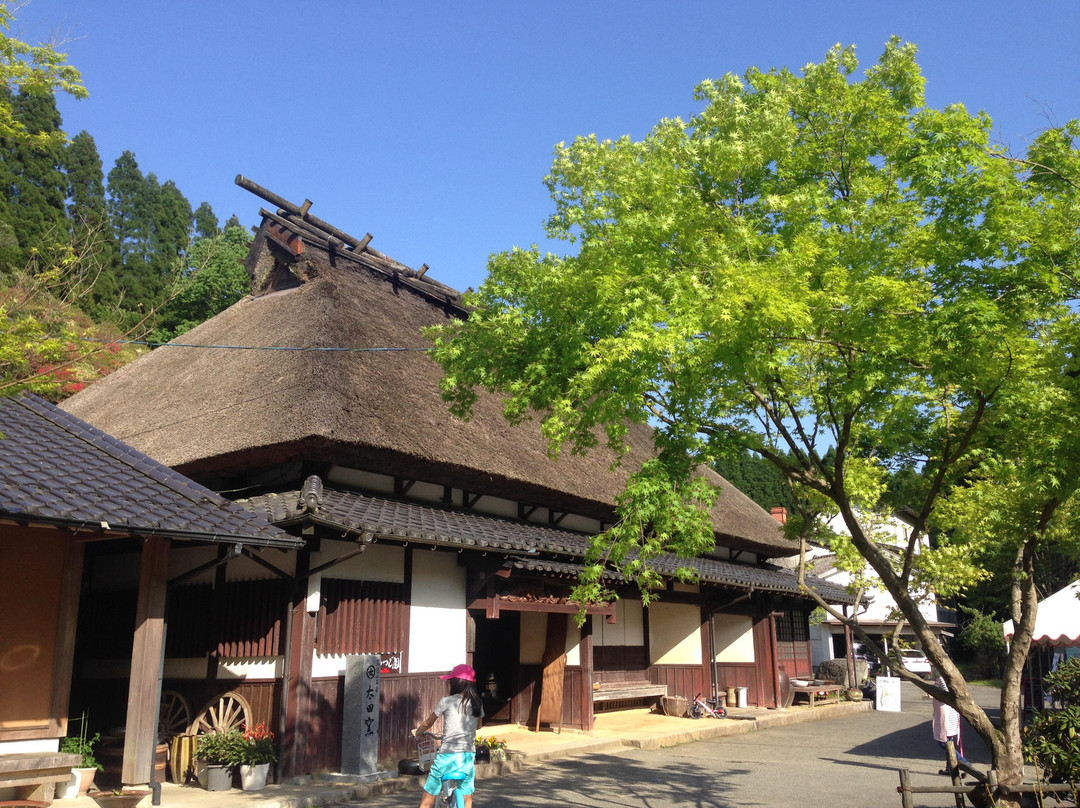 Koishiwarayaki Traditional Industry Plaza景点图片