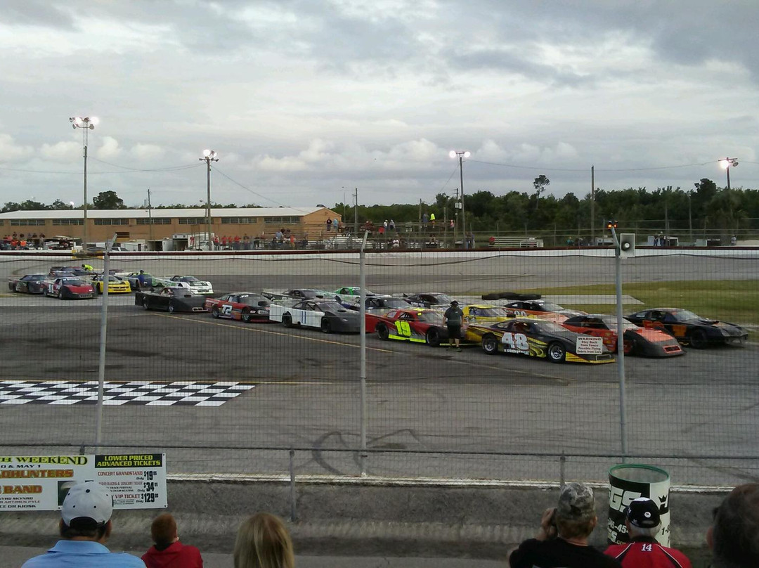 Auburndale Speedway景点图片