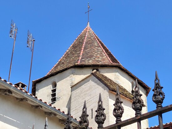 Eglise Fortifiée Saint-pierre À Reignac景点图片