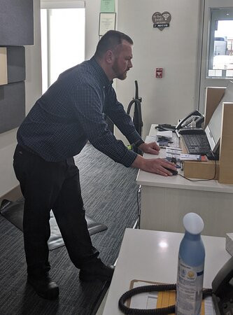 Holiday Inn Express & Suites Oak Grove By IHG主图