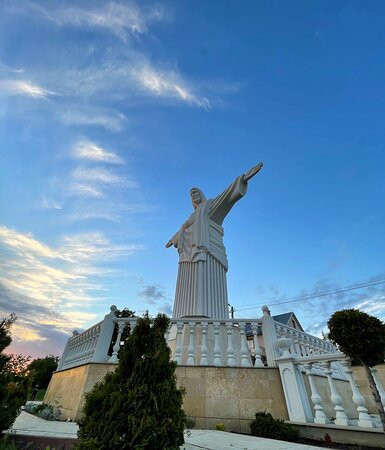 Jesus Christ Statue-特鲁斯卡韦茨必去景点