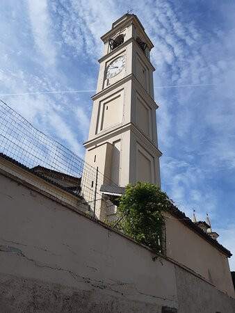 Chiesa di San Lorenzo Martire-Chignolo Po必去景点