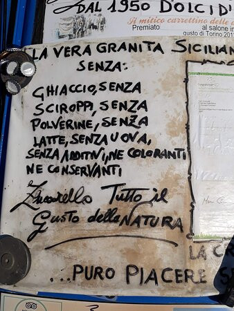 Spiaggia Scalo Mandrie景点图片