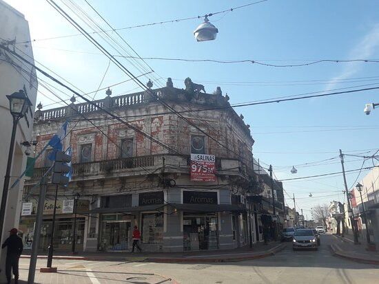 Antigua Tienda "El Leon"-Capilla del Senor必去景点