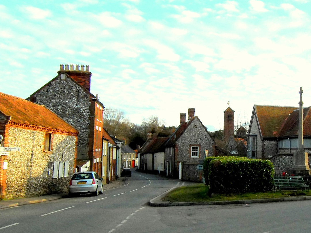 Little Walsingham Cross景点图片