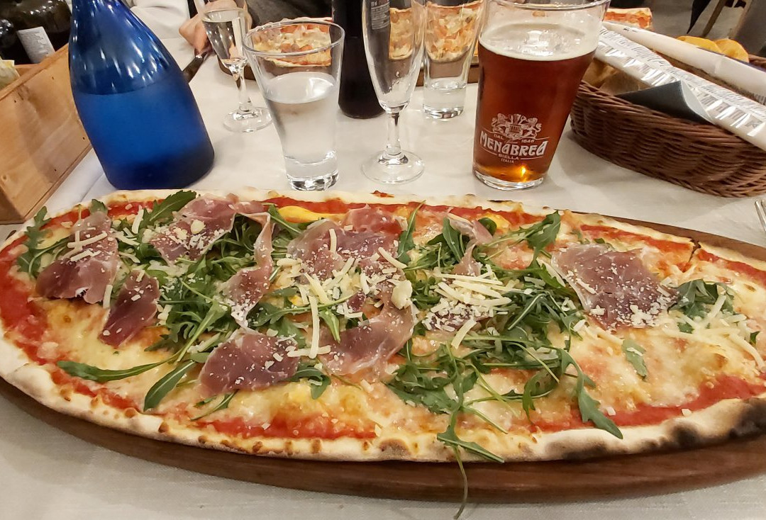 Tavernerio餐馆和美食-Ristorante Florya