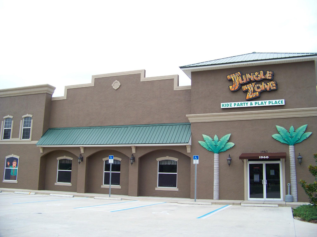 Yalaha旅游景点-Jungle Zone