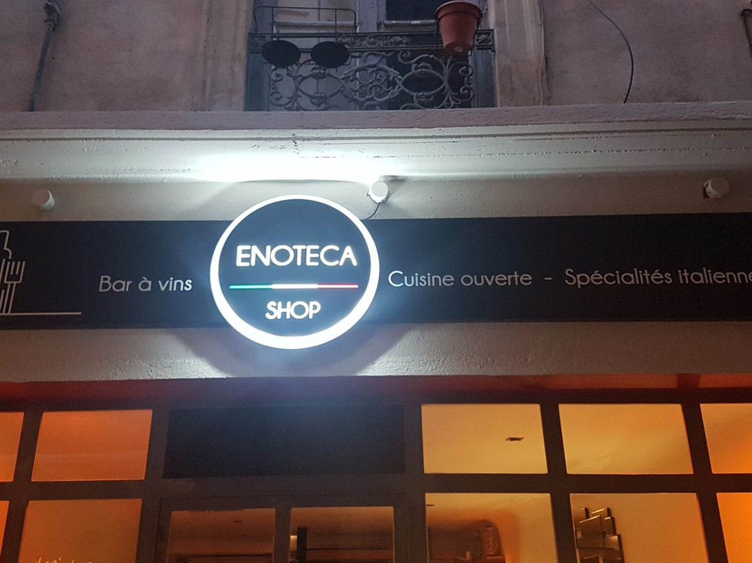 尼姆餐馆和美食-Enoteca Shop