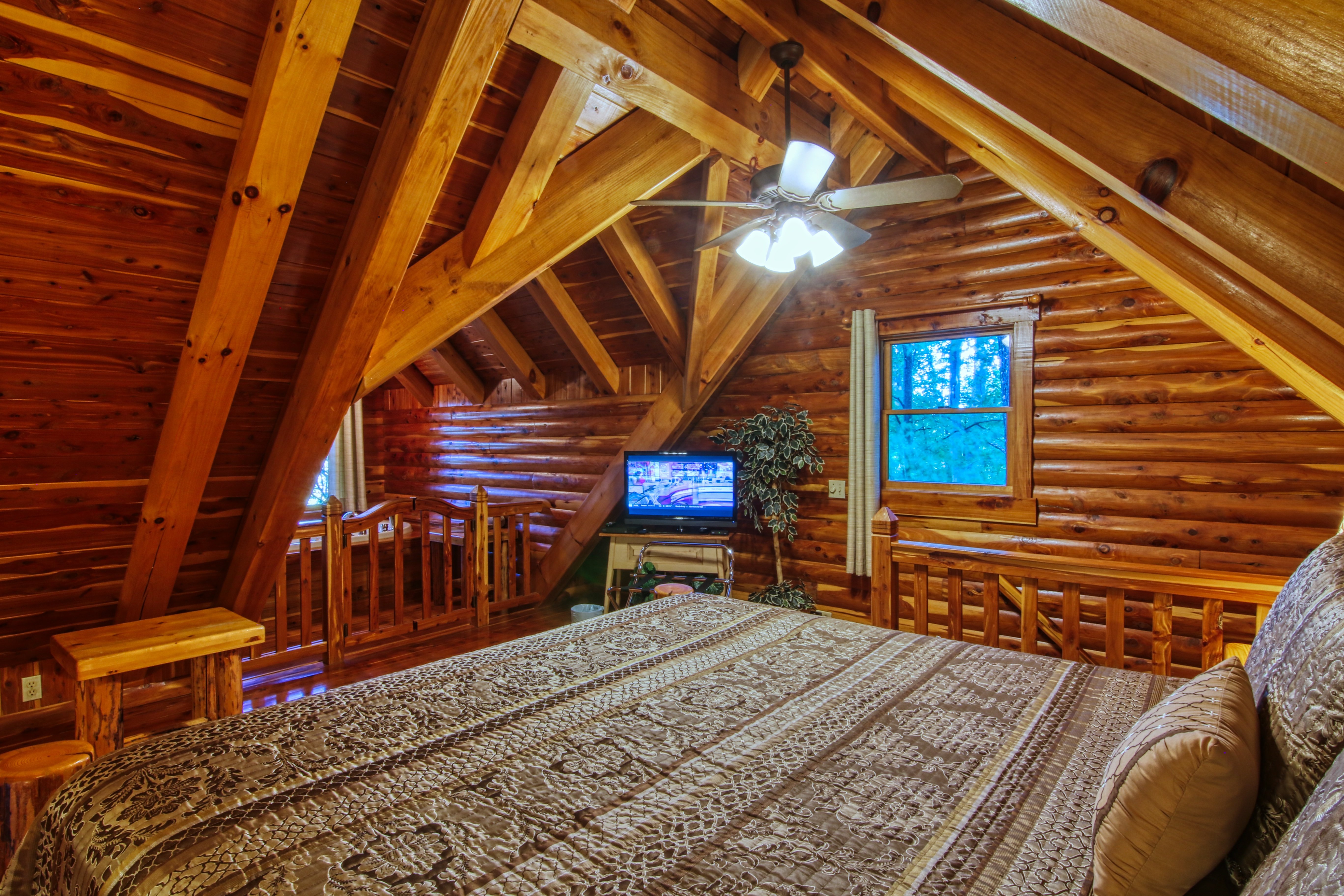 Donna's Premier Cabin Lodging-官方
