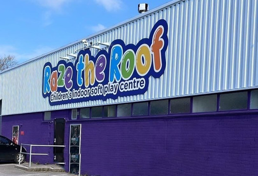 Raze The Roof, Family Entertainment Centre-Penryn必去景点