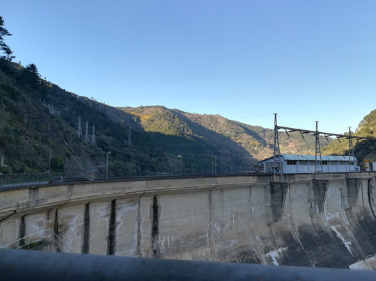 Central Hidraulica Os Peares-A Pena必去景点