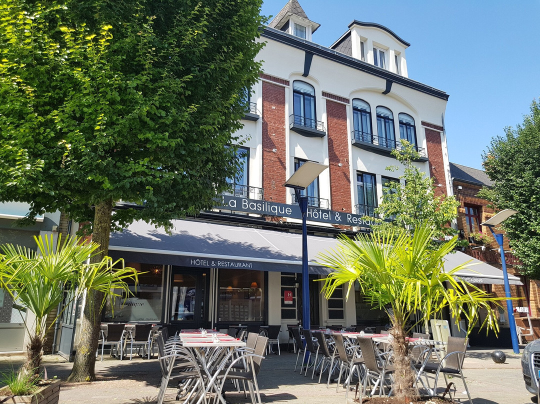 Logis Hôtel de la Basilique主图