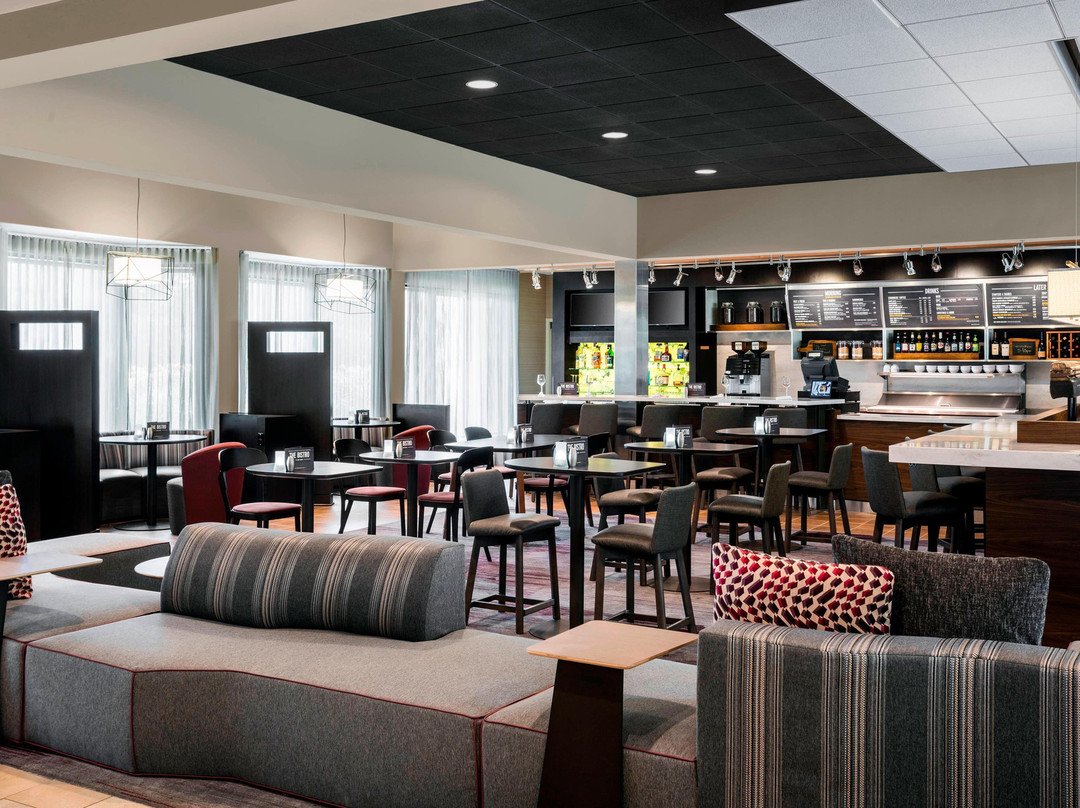 芝加哥奥黑尔万怡酒店主图