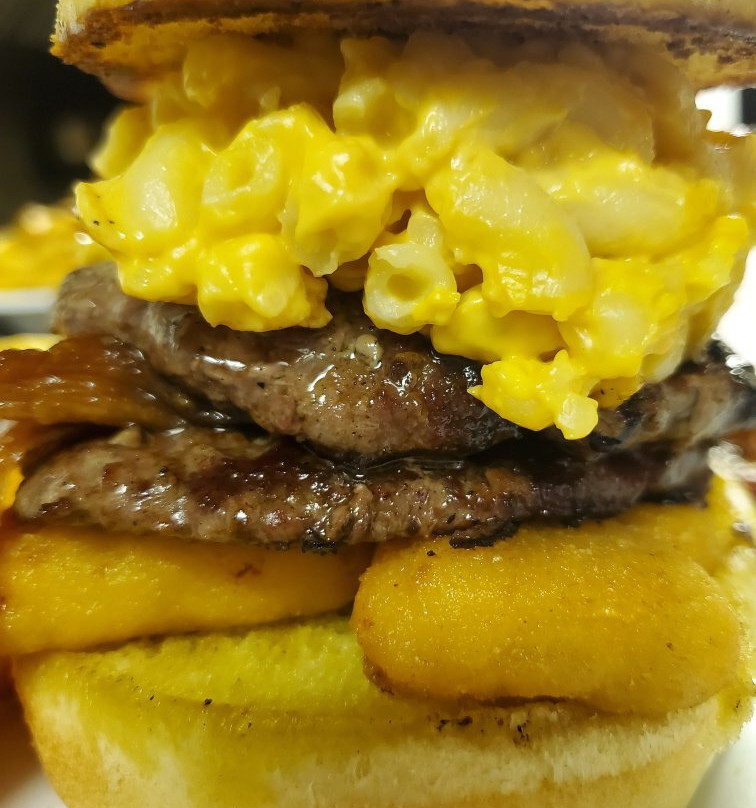 Logan's Bar & Grill-弗里波特必去景点