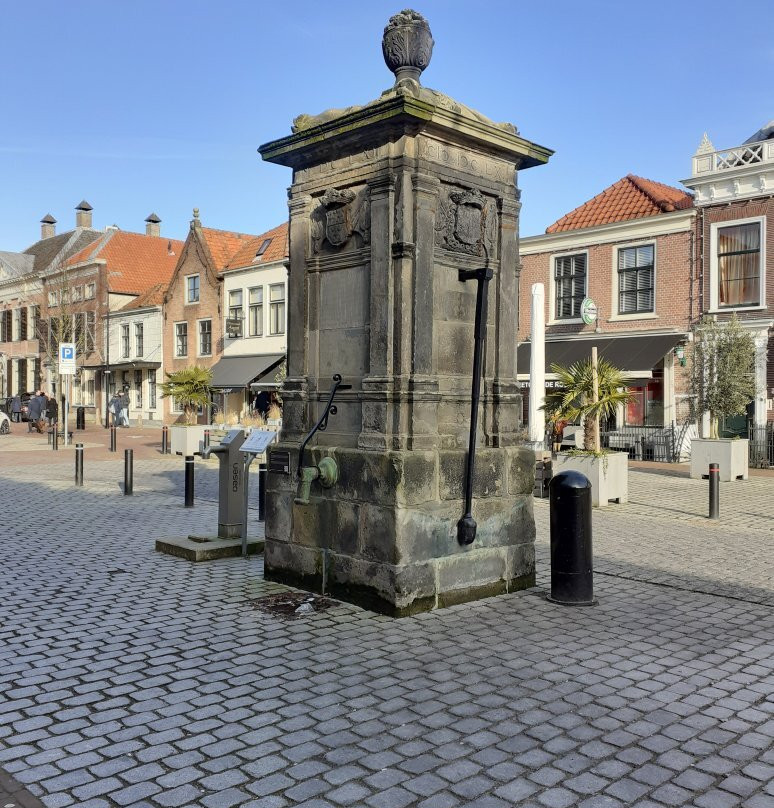 Stadspomp, Alias Grote Pomp (1662)-Vianen必去景点