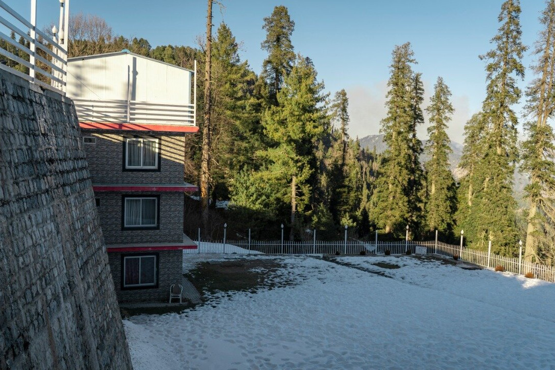 Ayubia酒店住宿-Hummingbird Resort & Executive Suites