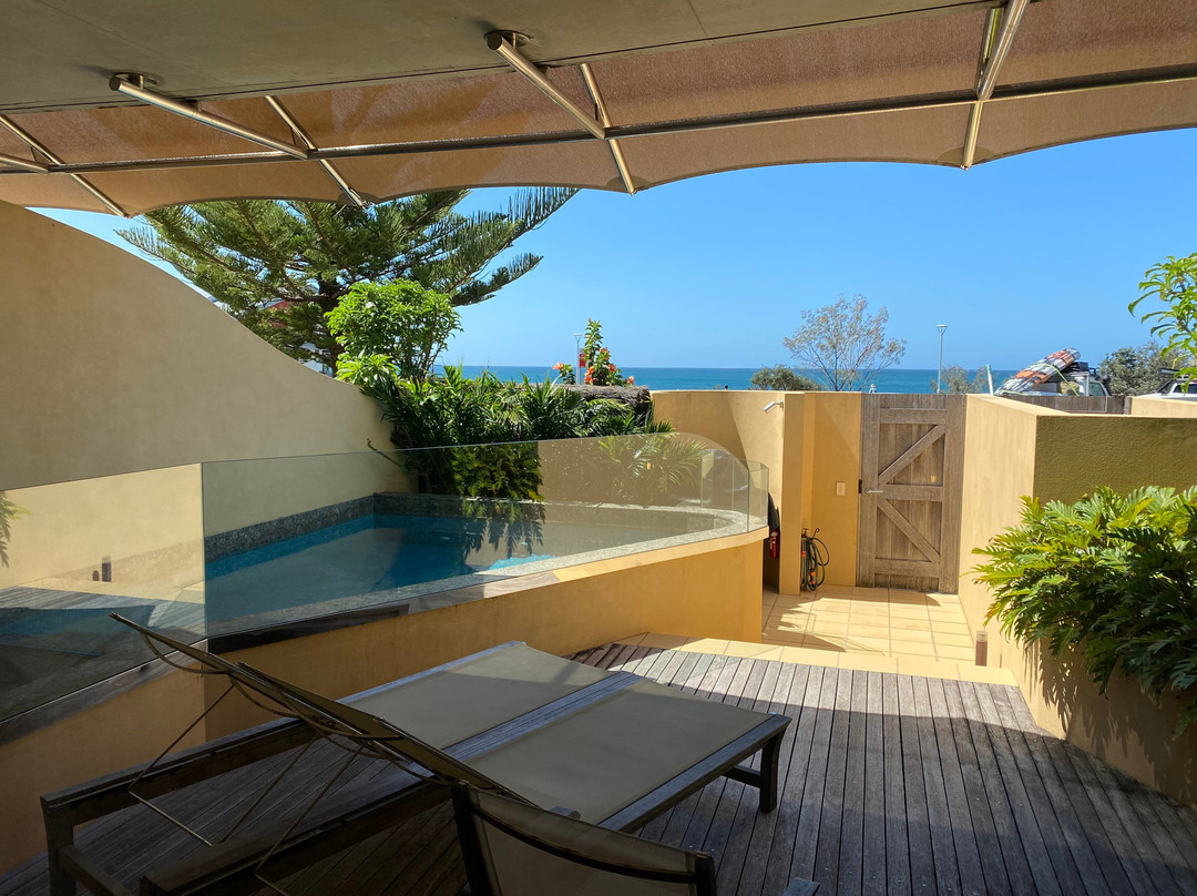 海滩套间酒店主图