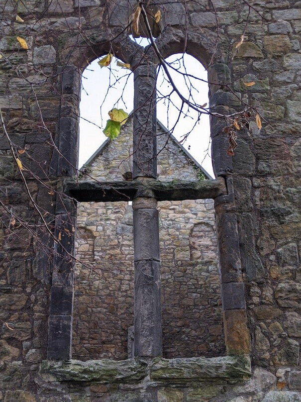 Lasswade Old Kirk & Graveyard