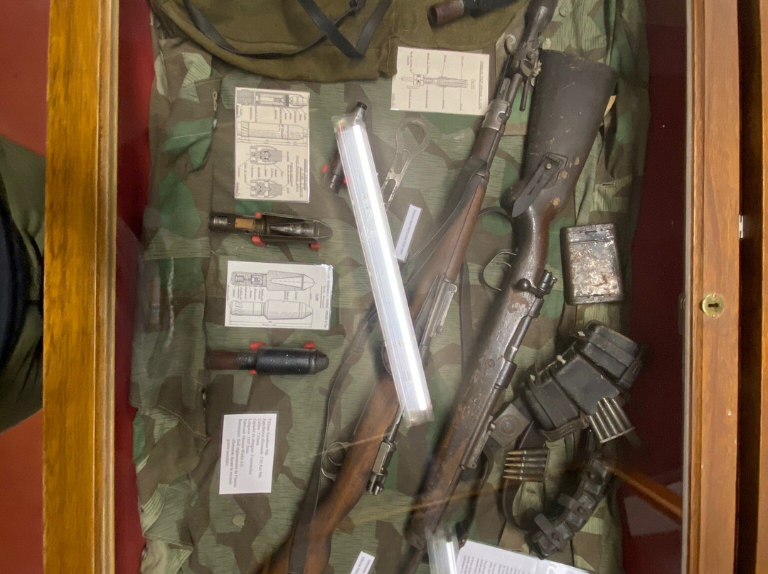 Musée de la Bataille Des Ardennes-拉罗什—阿登必去景点