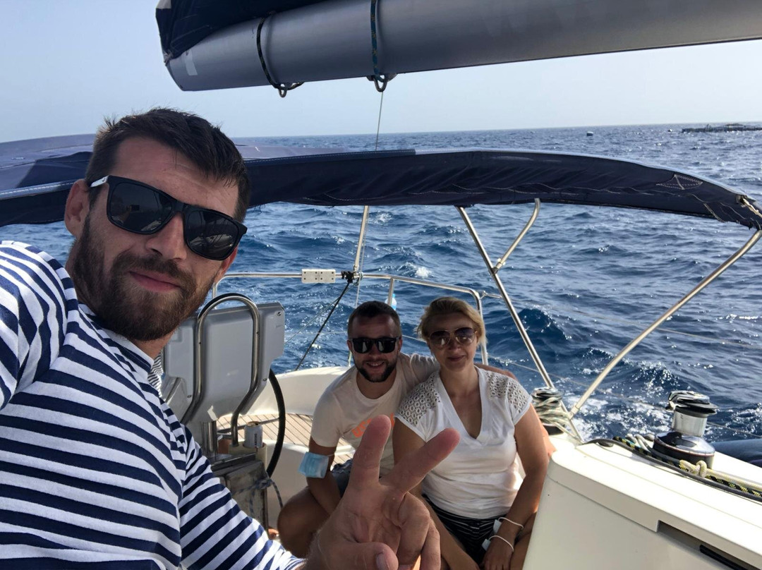 Menuda Serena S.L.-特纳里夫必去景点