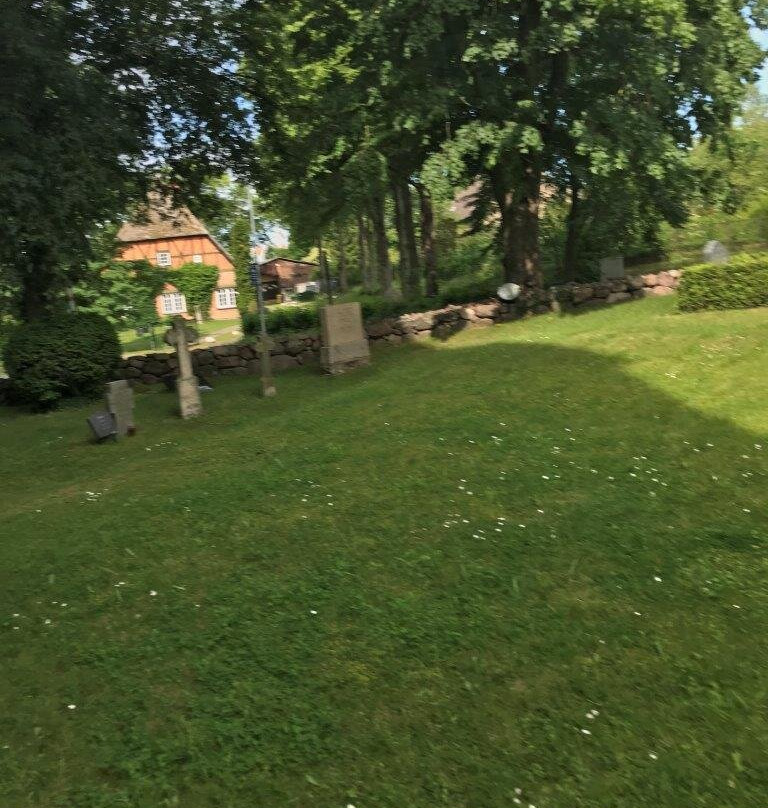 Dorfkirche Stäbelow景点图片