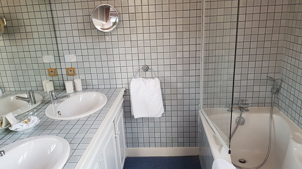 Chateau De Nieuil主图