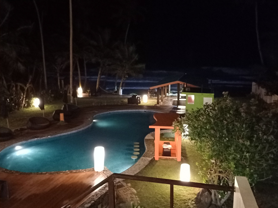 梦幻海滩度假酒店主图