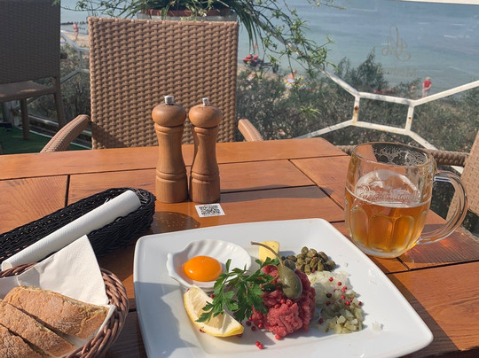 Meduza Hotel Restauracja主图