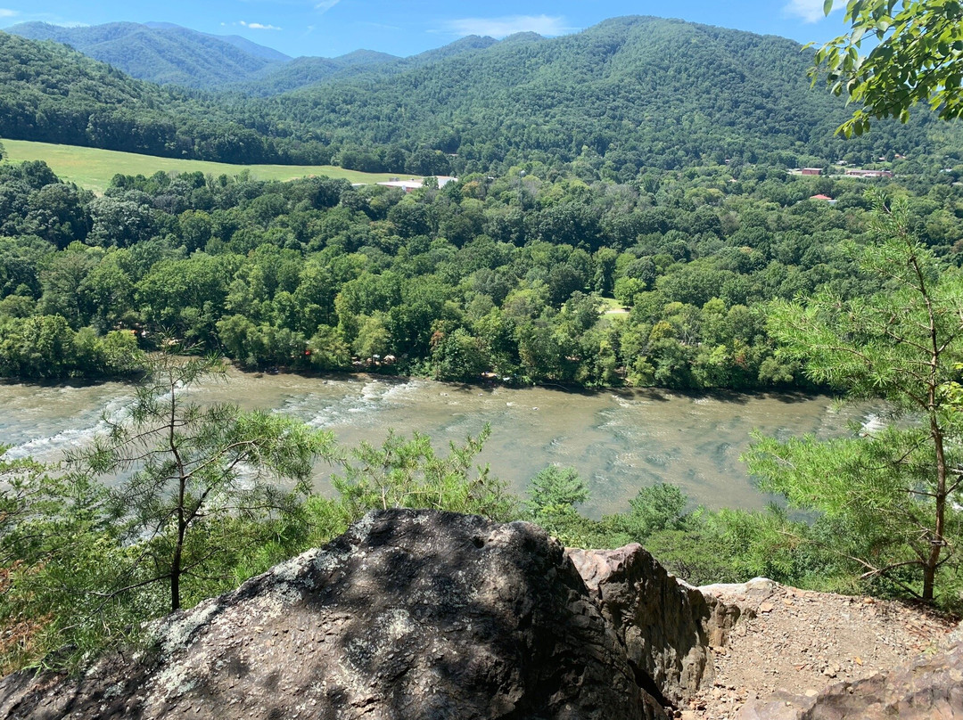 Lovers Leap Loop Trail景点图片