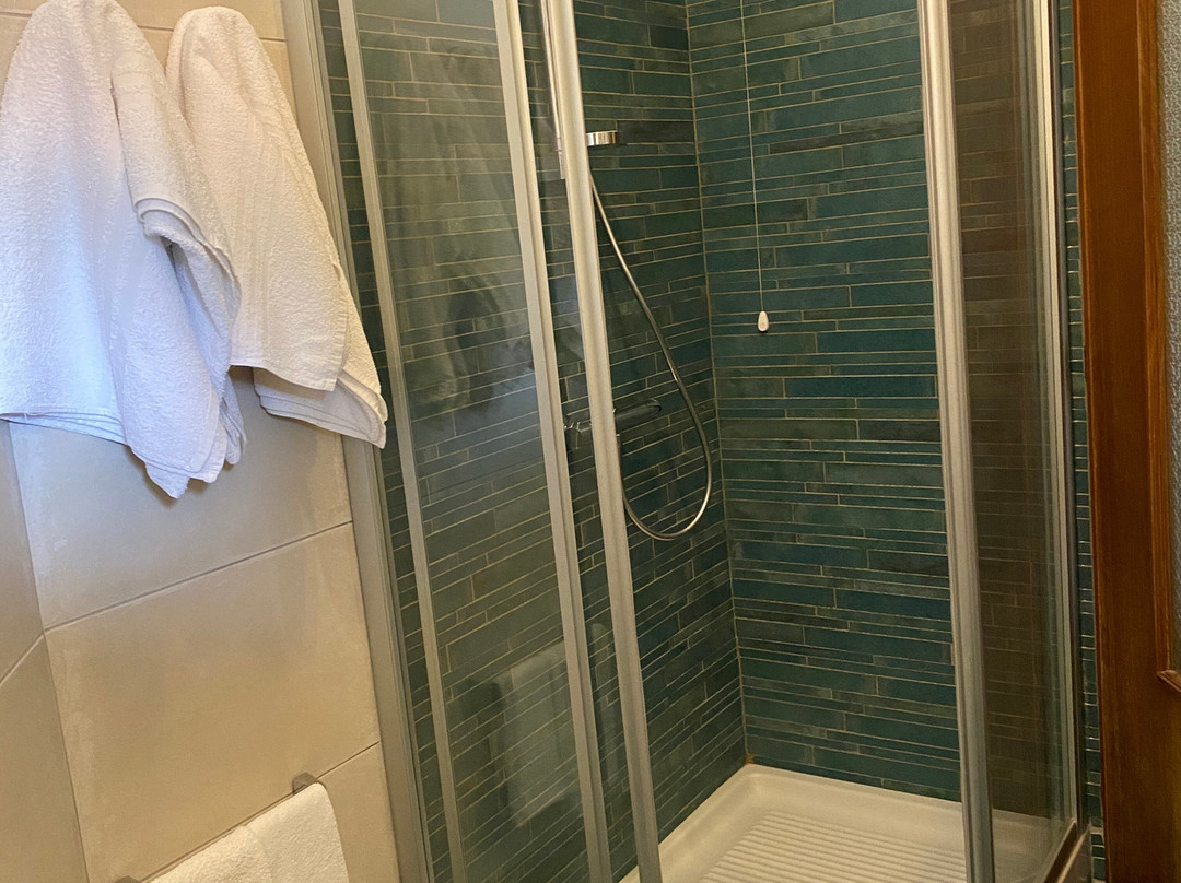 Hotel Valdirose主图